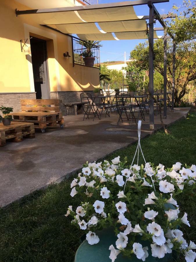 B&B Le Ginestre Trecase Екстериор снимка